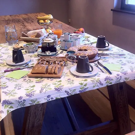 La Collina Dorata Bed & Breakfast *